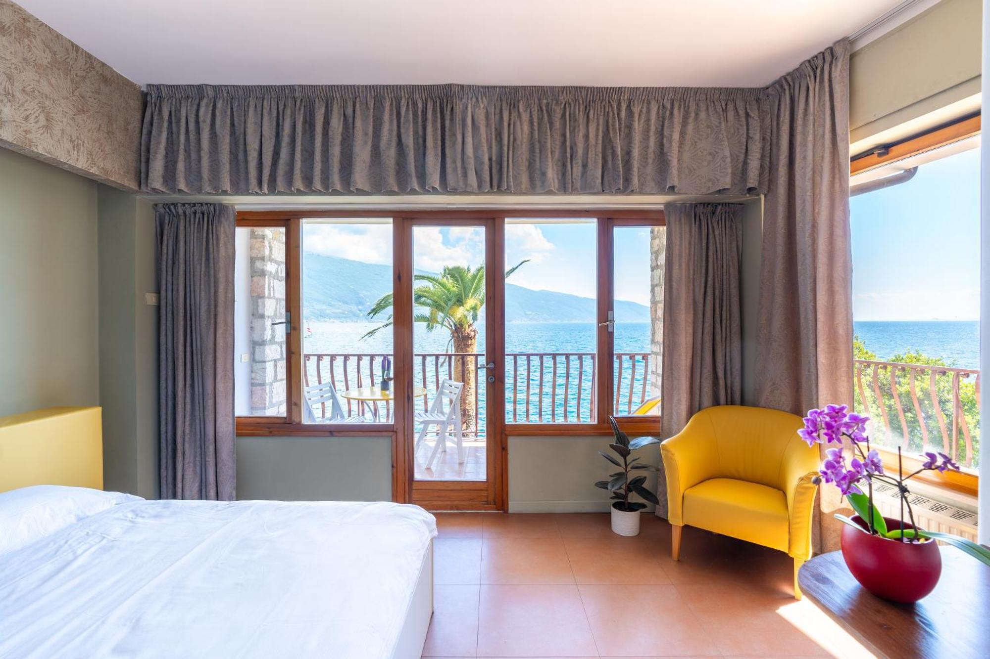 Hotel Forbisicle Tignale Esterno foto